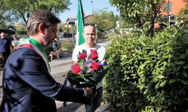 Albinea, mazzi di rose per i soldati tedeschi fucilati per aver deciso di unirsi ai partigiani