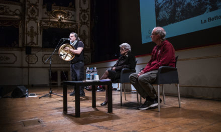 Testimonianza di Liliana Del Monte davanti alle classi del Viaggio della Memoria Istoreco