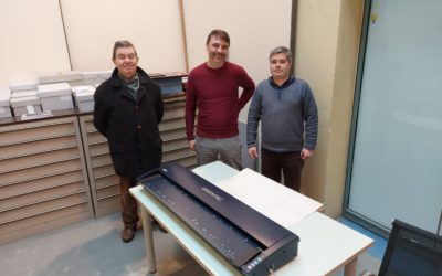 Uno scanner per digitalizzare disegni di grandi dimensioni per l’archivio storico Reggiane