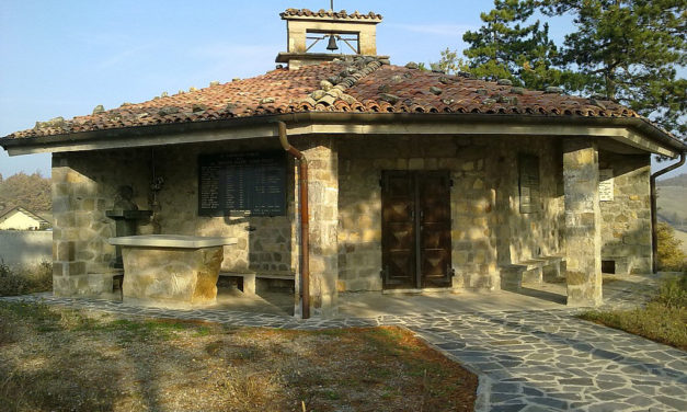 La Chiesa dona ufficialmente il sacrario di Ca’ Marastoni di Toano ai partigiani di Alpi-Apc