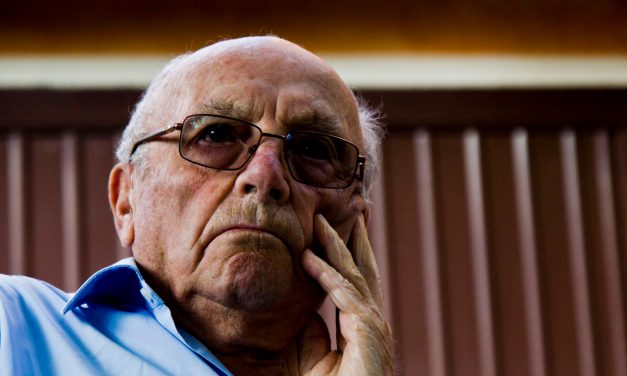 Non ti ringrazieremo mai abbastanza: l’ultimo saluto a Giacomo Notari